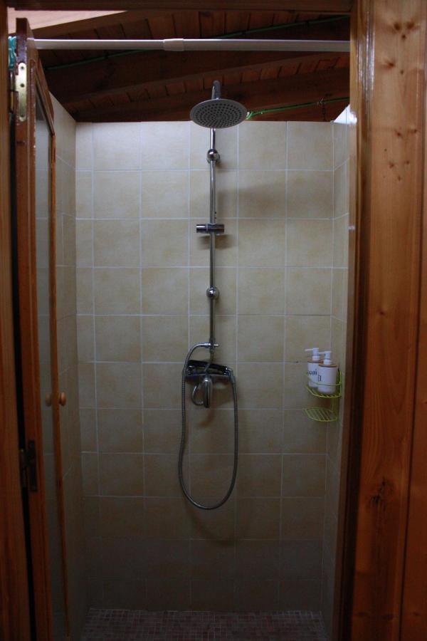 Valverde de la Virgen Albergue La Casa Del Camino מראה חיצוני תמונה